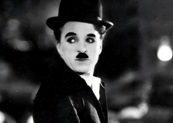 Charlie Chaplin: Sinemanın Efsanesi 10 Charlie Chaplin Sinemanın Efsanesi
